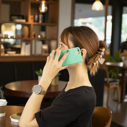 iPhone16 ケース 手帳型 おしゃれ iPhone15 カバー iPhonese iPhone14 スマホケース iPhone13 グリーン 緑 エメラルドグリーン レザー 革