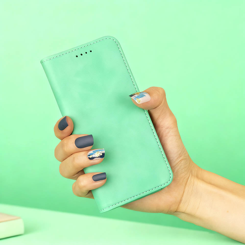 iPhone16 ケース 手帳型 おしゃれ iPhone15 カバー iPhonese iPhone14 スマホケース iPhone13 グリーン 緑 エメラルドグリーン レザー 革