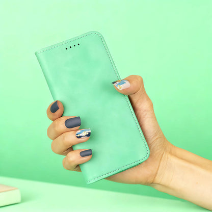 iPhone16 ケース 手帳型 おしゃれ iPhone15 カバー iPhonese iPhone14 スマホケース iPhone13 グリーン 緑 エメラルドグリーン レザー 革
